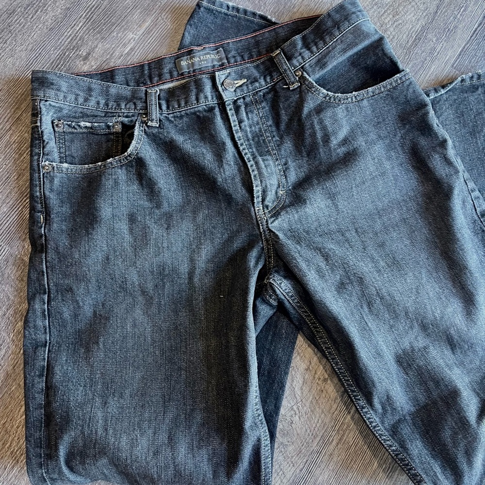 Banana Republic Blue Jeans 34/34 distressed black color